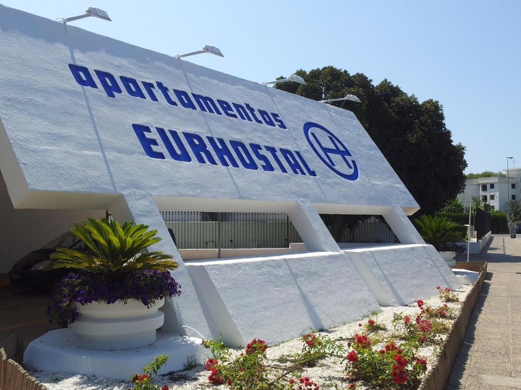 Aparthotel Complejo Eurhostal 3*