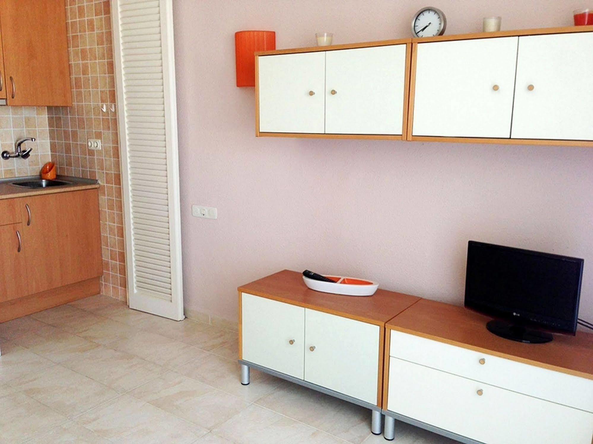 Aparthotel Complejo Eurhostal 3*